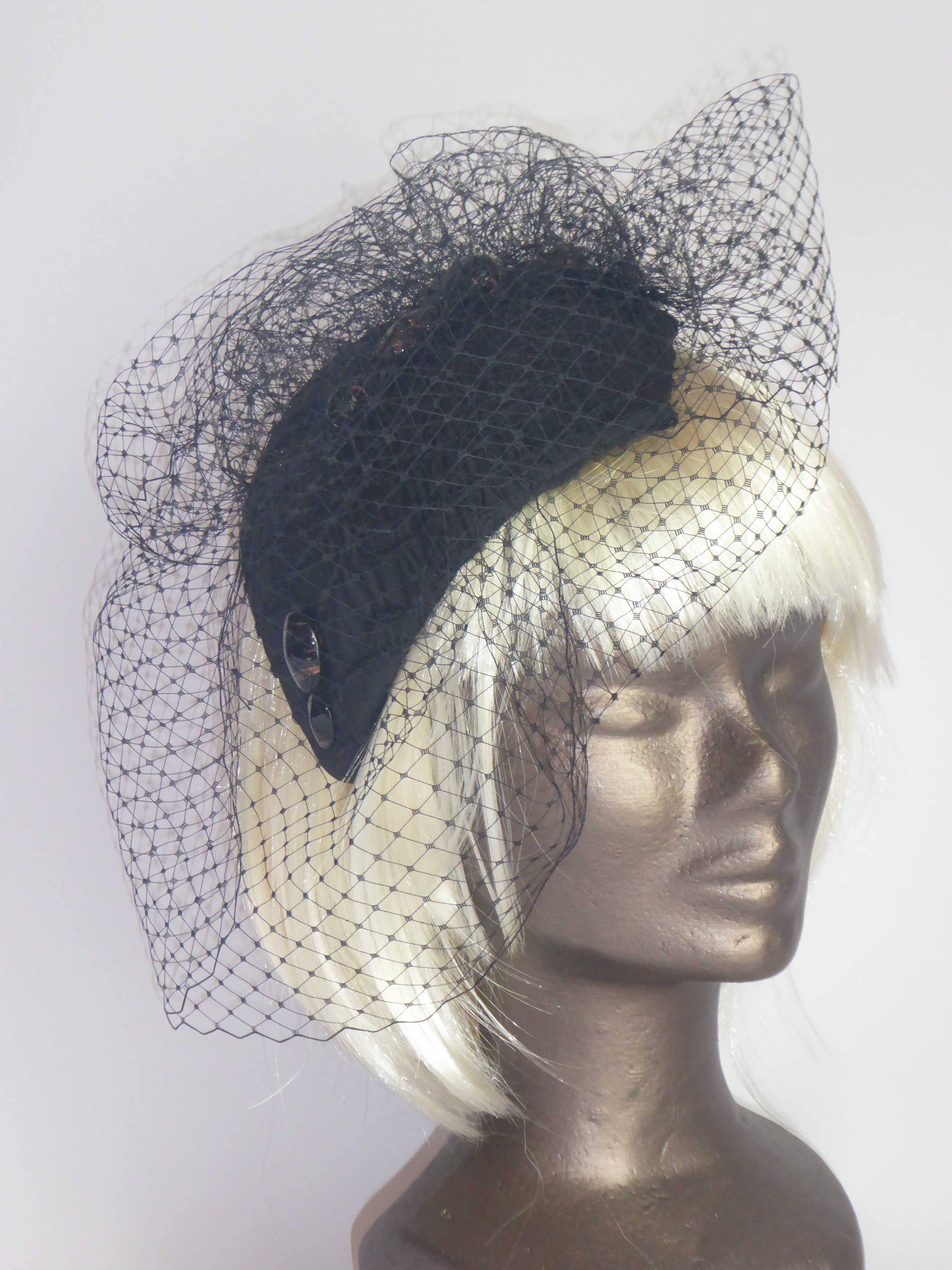 Chapeau Cérémonie Bleu Marine Avec Voilette – Bibi Vintage Fait Main Pour Mariage